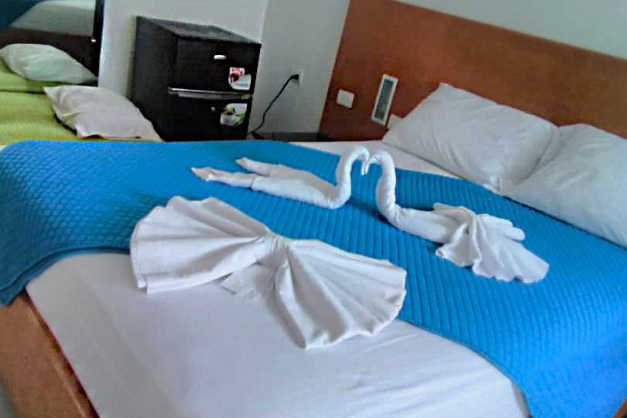 matrimonial con sofa – hotel sabana doral matrimonial con sofa - hotel sabana doral